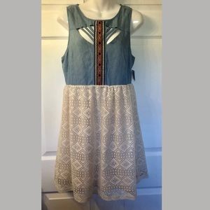 Flying Tomato Chambray ivory lace cut out dress